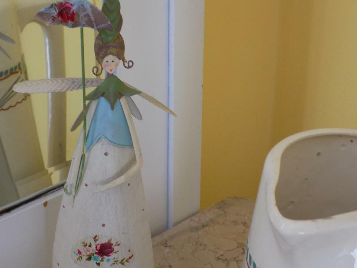 Landhaus Florian Apartment Rovensko pod Troskami Bagian luar foto